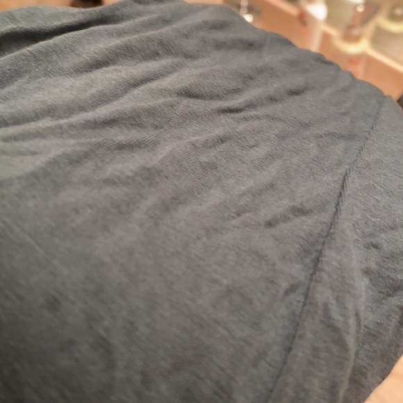 Teal colored romper with pockets and ruffled by feet to go with shoes - Picture 4 of 4